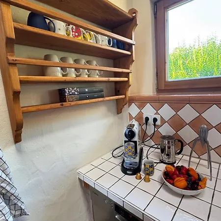 Mit Parkaehnlichem Garten Am Feldrand Nyaraló Grunkraut